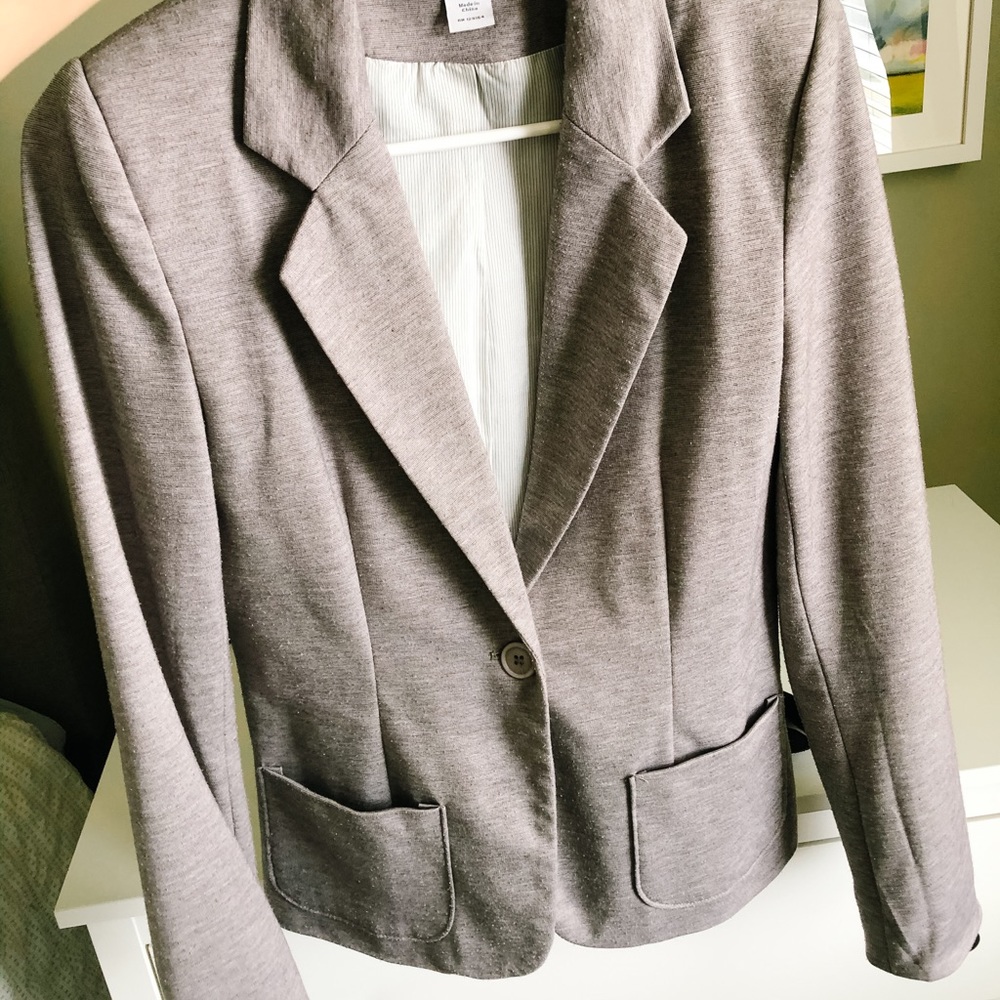 Women’s soft grey blazer